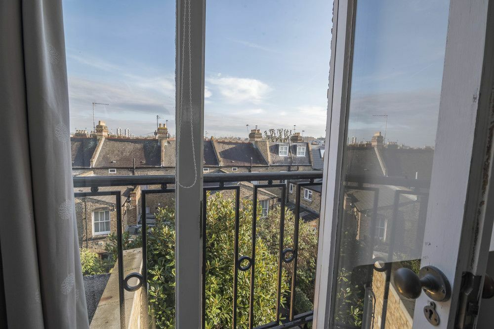 Stylish Family Home In Battersea Vr London Bagian luar foto